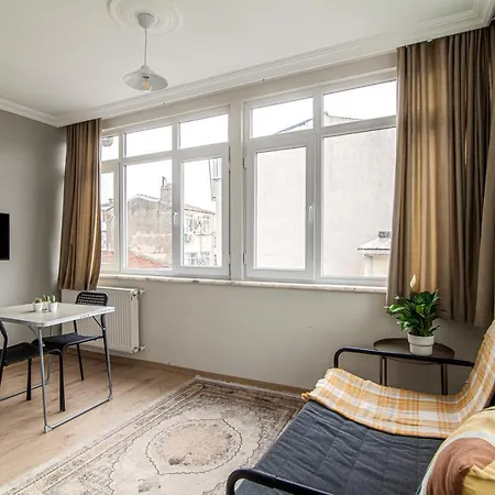 公寓 Chic In Balat, Fatih With Balcony 伊斯坦布尔